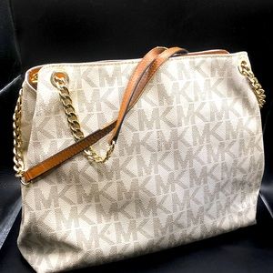 - Michael Kors Purse